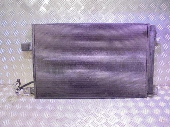 Begagnade AC-radiator Volkswagen Transporter T5 2.0 TDI DRF Pris € 49,00 Marginaltabell erbjuds av Automaterialen Ronald Morien B.V.
