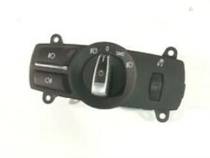 Used Light switch BMW 5 serie (F10) 520d 16V Price € 35,00 Margin scheme offered by Automaterialen Ronald Morien B.V.