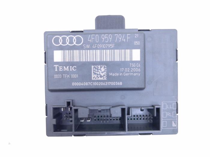 Computer, miscellaneous from a Audi A6 Avant Quattro (C6) 2.7 TDI V6 24V 2006