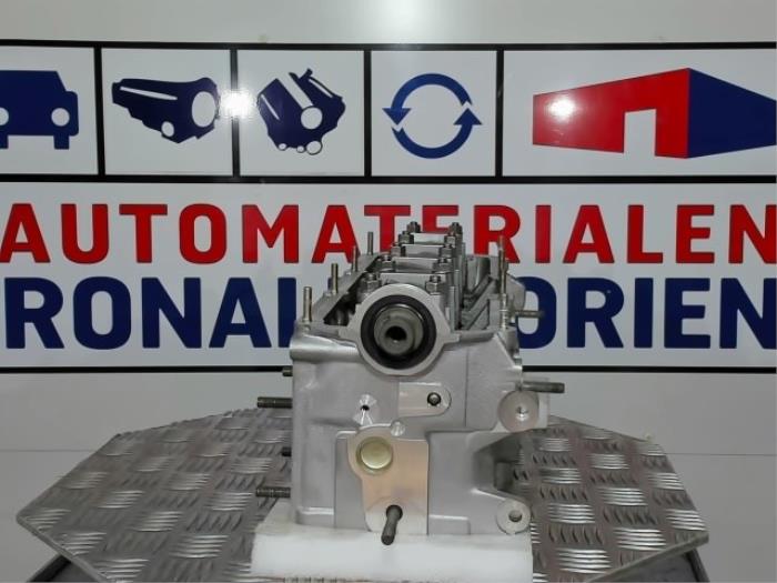 Revisado Culata Volkswagen Golf III (1H1) 2.0 GTI Precio € 423,50 IVA incluido ofrecido por Automaterialen Ronald Morien B.V.