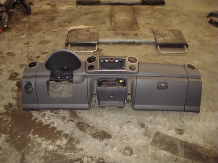 Używane Panel Volkswagen Amarok 2.0 TDI 16V Cena € 125,00 Procedura marży oferowane przez Automaterialen Ronald Morien B.V.