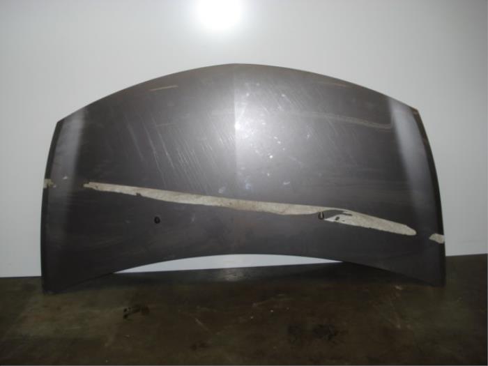 Bonnet from a Renault Clio III Estate/Grandtour (KR) 1.2 16V TCE 100 2011