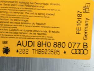 Usados Arco de seguridad Audi A4 Cabrio (B7) Precio € 75,00 Norma de margen ofrecido por Automaterialen Ronald Morien B.V.