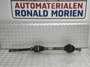 Used Front drive shaft, right Peugeot 207 SW (WE/WU) 1.6 HDi Price € 39,00 Margin scheme offered by Automaterialen Ronald Morien B.V.