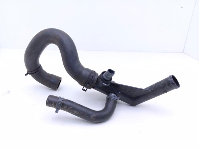 Nya Vattenrör Volkswagen Crafter 2.5 TDI 30/32/35 Pris € 47,19 Inklusive moms erbjuds av Automaterialen Ronald Morien B.V.