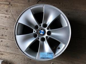 Used Wheel BMW 3 serie Touring (E91) 318d 16V Price € 49,00 Margin scheme offered by Automaterialen Ronald Morien B.V.