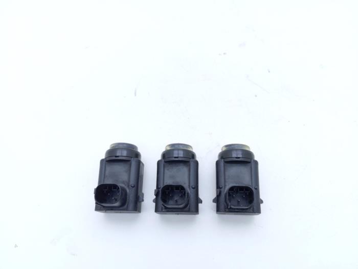 Usados Sensor PDC Cadillac SRX 3.6 V6 24V AWD Precio € 35,00 Norma de margen ofrecido por Automaterialen Ronald Morien B.V.