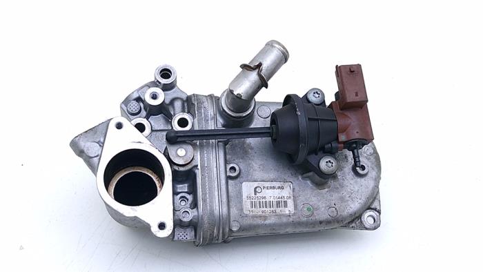 Used EGR cooler Fiat Doblo Cargo (263) 1.3 MJ 16V DPF Euro 5 Price € 25,00 Margin scheme offered by Automaterialen Ronald Morien B.V.