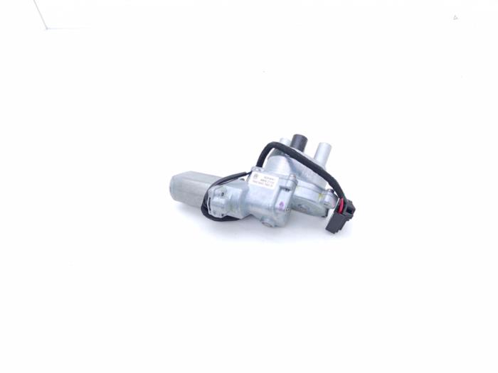 Sliding door latching motor