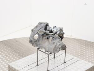 Usagé Boîte de vitesse Volkswagen Touran (1T3) 1.6 TDI 16V Prix € 907,50 Prix TTC proposé par Automaterialen Ronald Morien B.V.
