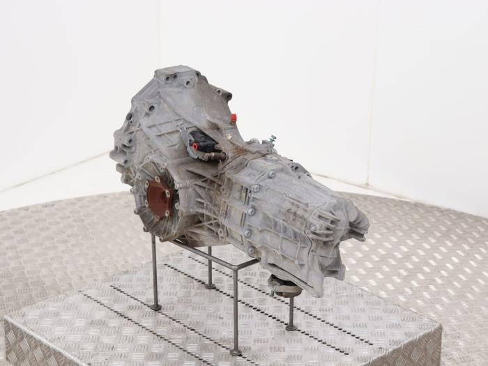 Gebrauchte Getriebe Audi A4 (B7) 2.0 TDI 16V Preis € 100,00 Margenregelung angeboten von Automaterialen Ronald Morien B.V.