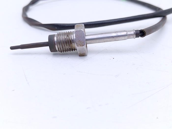 Sonde lambda d'un Volkswagen Golf VII (AUA) 2.0 TDI 4Motion 16V 2013