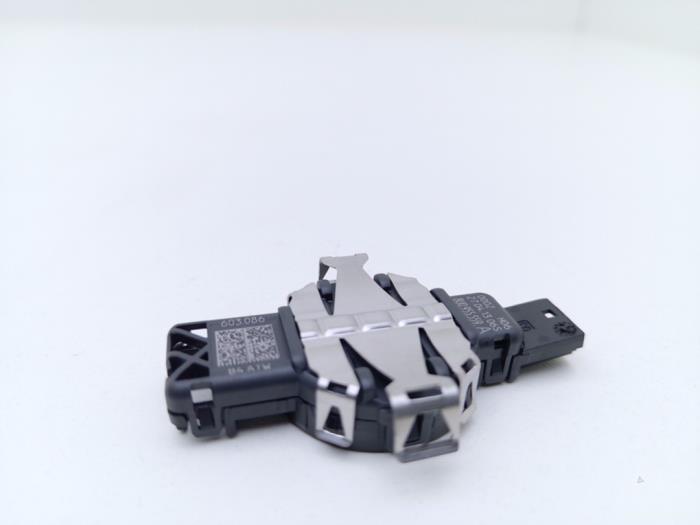 Begagnade Regnsensor Audi A1 (8X1/8XK) 1.2 TFSI Pris € 50,00 Marginaltabell erbjuds av Automaterialen Ronald Morien B.V.