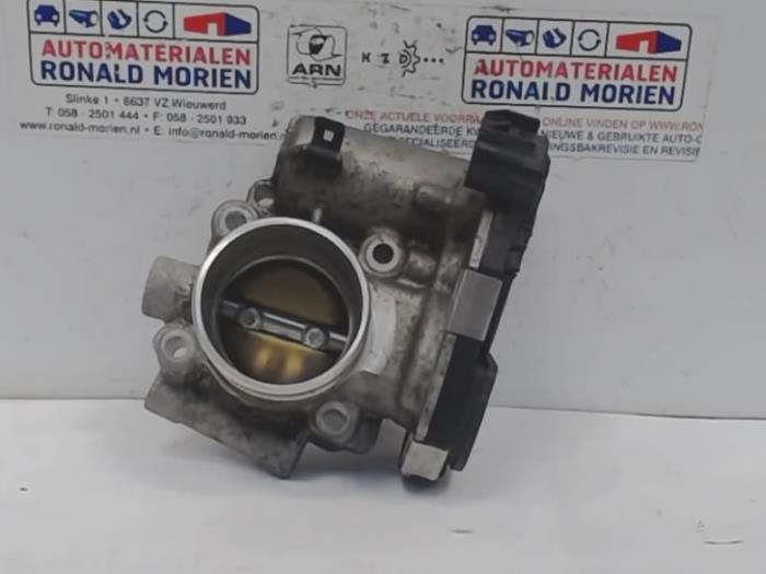 Usagé Boitier papillon Opel Meriva (B) 1.4 16V Ecotec Prix € 29,00 Règlement à la marge proposé par Automaterialen Ronald Morien B.V.