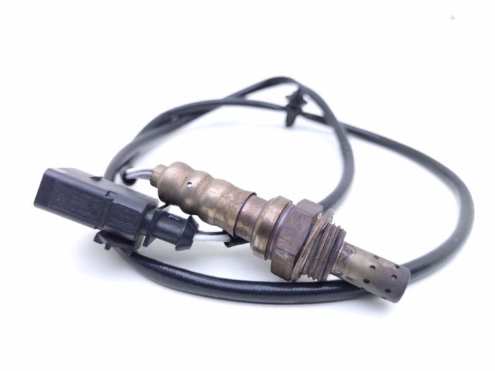 Usagé Sonde lambda Audi A6 (C6) 2.4 V6 24V Prix € 15,00 Règlement à la marge proposé par Automaterialen Ronald Morien B.V.