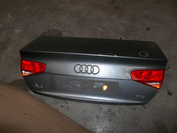 Boot lid from a Audi A4 2012