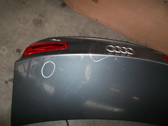 Boot lid from a Audi A4 2012