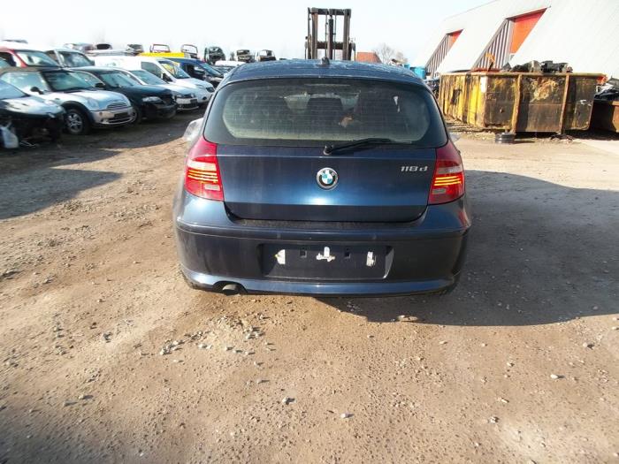 Tailgate from a BMW 1 serie (E87/87N) 118d 16V 2011