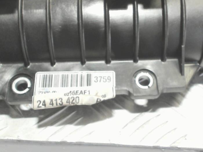 Airbag derecha (salpicadero) de un Opel Signum (F48) 1.9 CDTI 16V 2009