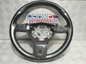 Used Steering wheel Volkswagen Passat Variant (365) 2.0 TDI 16V 140 Price € 75,00 Margin scheme offered by Automaterialen Ronald Morien B.V.