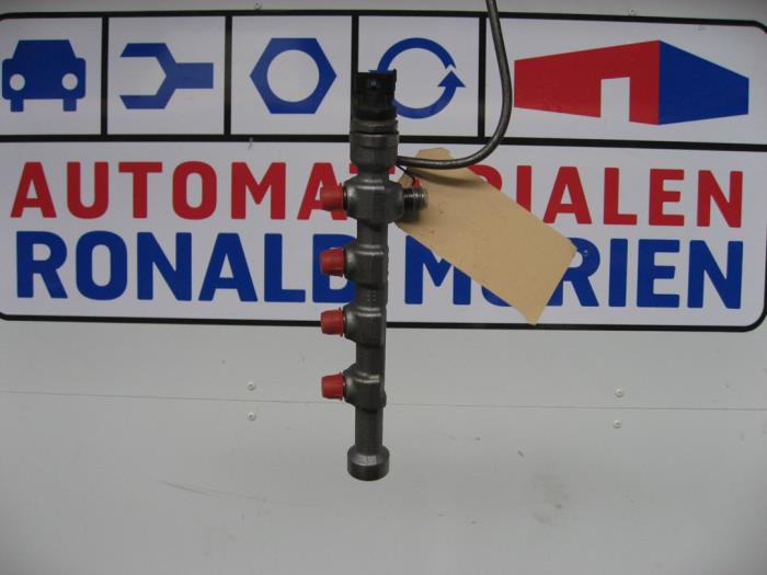 Used Fuel distributor Fiat Ducato (250) 2.0 D 115 Multijet Price € 100,00 Margin scheme offered by Automaterialen Ronald Morien B.V.