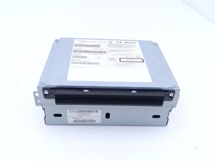 Używane Modul radiowy Volvo V70 (BW) 2.0 D3/D4 20V Cena € 75,00 Procedura marży oferowane przez Automaterialen Ronald Morien B.V.