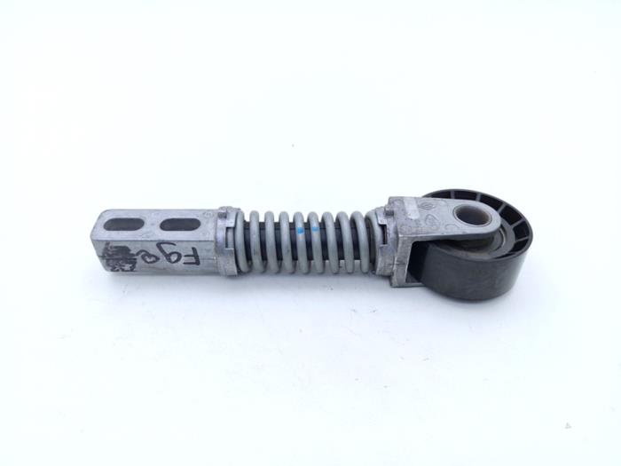 Usados Rodillo tensor correa múltiple Renault Megane (BA) 1.9 dCi Precio € 25,00 Norma de margen ofrecido por Automaterialen Ronald Morien B.V.