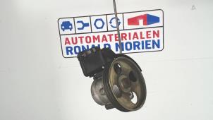 Used Power steering pump Peugeot 1007 (KM) 1.6 GTI,Gentry 16V Price € 100,00 Margin scheme offered by Automaterialen Ronald Morien B.V.