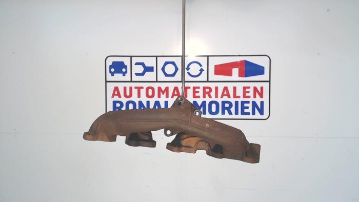 Gebrauchte Abgaskrümmer Audi A8 (D3) 4.2 TDI V8 32V Quattro Preis € 30,00 Margenregelung angeboten von Automaterialen Ronald Morien B.V.