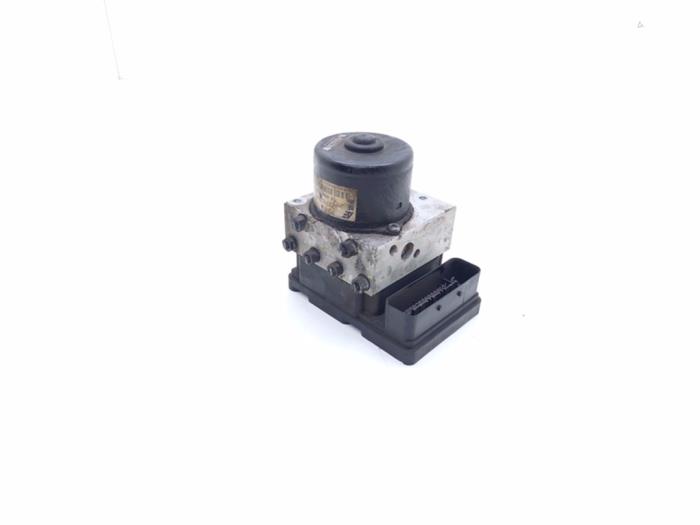 Begagnade ABS-pump Ford Galaxy (WGR) 1.9 TDI CL,GLX Pris € 19,00 Marginaltabell erbjuds av Automaterialen Ronald Morien B.V.