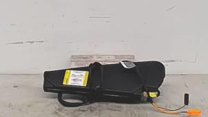Usados Asiento de airbag Volvo V70 (SW) 2.4 T5 20V Precio € 75,00 Norma de margen ofrecido por Automaterialen Ronald Morien B.V.