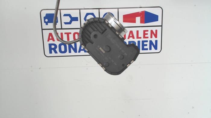 Gebrauchte Drosselklappengehäuse Ford C-Max (DXA) 1.6 SCTi 16V Preis auf Anfrage angeboten von Automaterialen Ronald Morien B.V.
