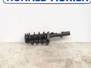 Used Front shock absorber rod, left Ford Focus Price € 49,55 Margin scheme offered by Automaterialen Ronald Morien B.V.