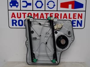 Used Window mechanism 2-door, front right Volkswagen Transporter T5 2.0 BiTDI DRF Price on request offered by Automaterialen Ronald Morien B.V.