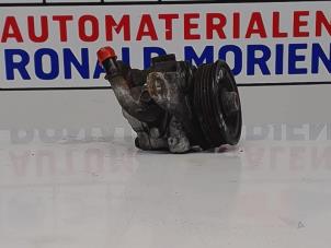 Used Power steering pump Nissan Micra (K11) 1.3 LX,SLX 16V Price on request offered by Automaterialen Ronald Morien B.V.