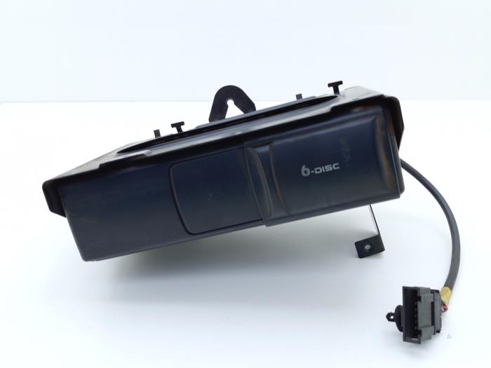CD/DVD changer