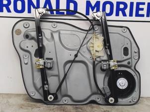 Used Window mechanism 2-door, front right Ford Fiesta 6 (JA8) 1.6 TDCi 16V ECOnetic Price € 60,00 Margin scheme offered by Automaterialen Ronald Morien B.V.