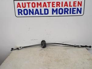 Used Gearbox shift cable Nissan Primastar 2.0 dCi 120 Price € 75,00 Margin scheme offered by Automaterialen Ronald Morien B.V.