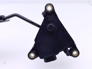 Gaspedalsensor från en Renault Koleos I 2.0 dCi 16V 2008