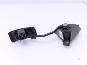 Gaspedalsensor från en Renault Koleos I 2.0 dCi 16V 2008