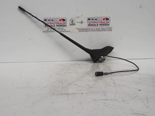 Used Antenna Peugeot 5008 I (0A/0E) 1.6 HDiF 16V Price € 40,00 Margin scheme offered by Automaterialen Ronald Morien B.V.