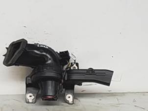 Gebrauchte Heizung Belüftungsmotor Peugeot 5008 I (0A/0E) 1.6 HDiF 16V Preis € 50,00 Margenregelung angeboten von Automaterialen Ronald Morien B.V.