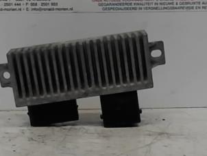 Used Glow plug relay Opel Movano 2.3 CDTi 16V FWD Price € 25,00 Margin scheme offered by Automaterialen Ronald Morien B.V.