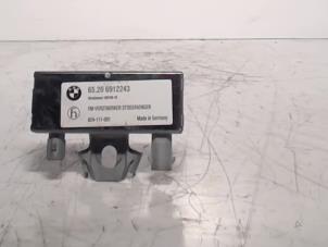Używane Wzmacniacz anteny BMW Z4 Coupé (E86) 3.2 M 24V Cena € 35,00 Procedura marży oferowane przez Automaterialen Ronald Morien B.V.