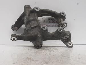 Used Rear upper wishbone, right Citroen DS5 (KD/KF) 2.0 165 HYbrid4 16V Price on request offered by Automaterialen Ronald Morien B.V.