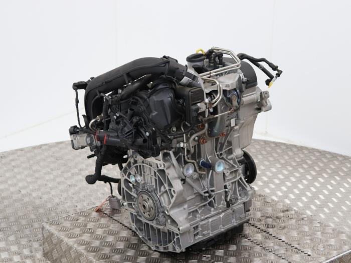 Engine from a Volkswagen Touran (5T1) 1.4 TSI 2015