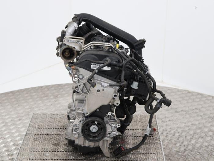 Engine from a Volkswagen Touran (5T1) 1.4 TSI 2015