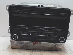 Gebrauchte Radio CD Spieler Volkswagen Jetta Preis € 75,00 Margenregelung angeboten von Automaterialen Ronald Morien B.V.