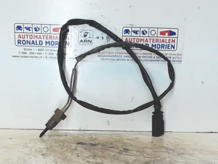 Używane Czujnik temperatury spalin Volkswagen Touran (1T3) 2.0 TDI 16V 140 Cena € 15,00 Procedura marży oferowane przez Automaterialen Ronald Morien B.V.