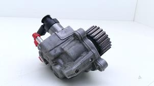 Dieselpumpe van een Volkswagen Golf VII (AUA) 2.0 GTD 16V 2014